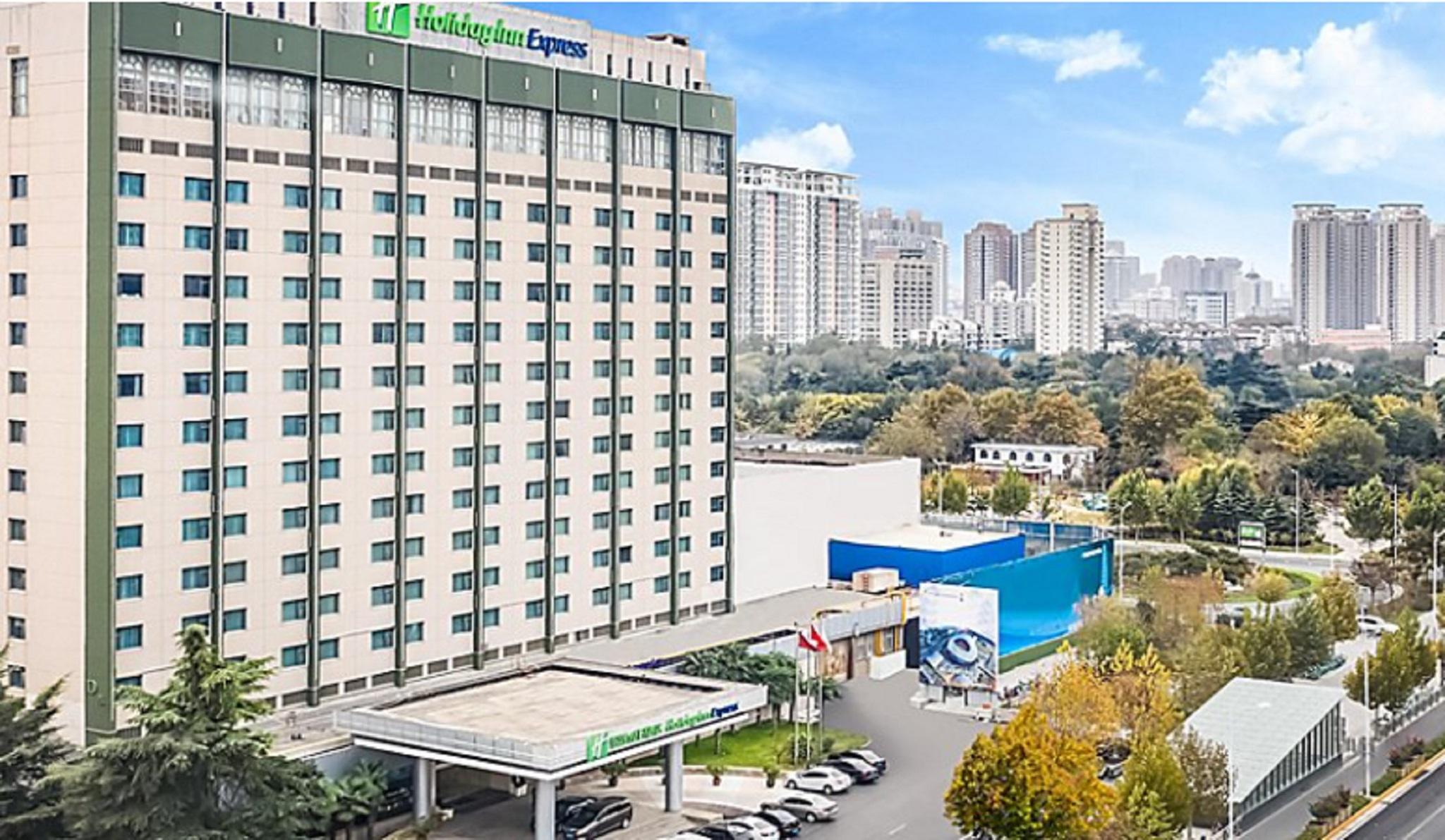 Holiday Inn Express Zhengzhou Zhongzhou By Ihg Exteriör bild