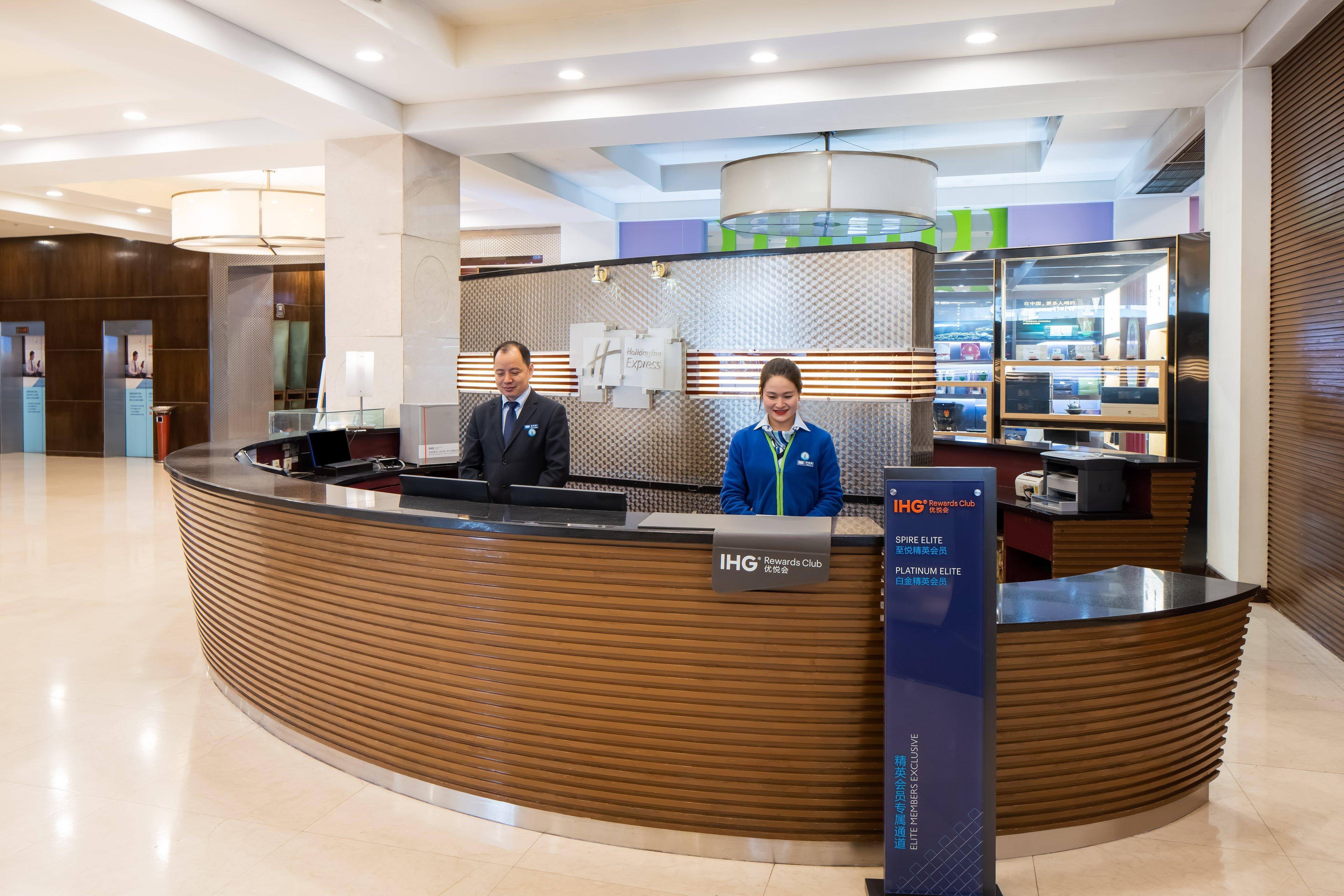 Holiday Inn Express Zhengzhou Zhongzhou By Ihg Exteriör bild